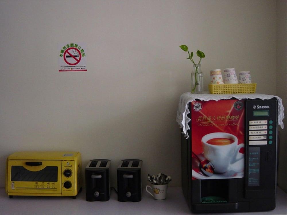 Good Ground Hotel Tainan Exterior foto